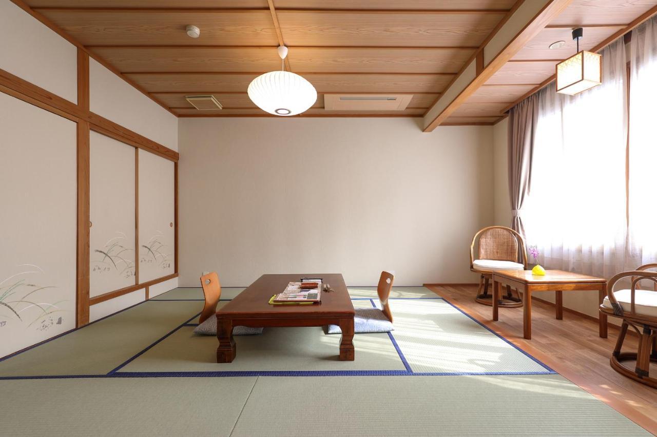 Tsukasaya Ryokan Tsuruoka Eksteriør billede